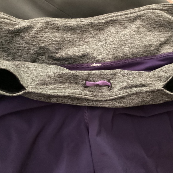 Lulu Lemon Run Speed Shorts - Picture 7 of 7